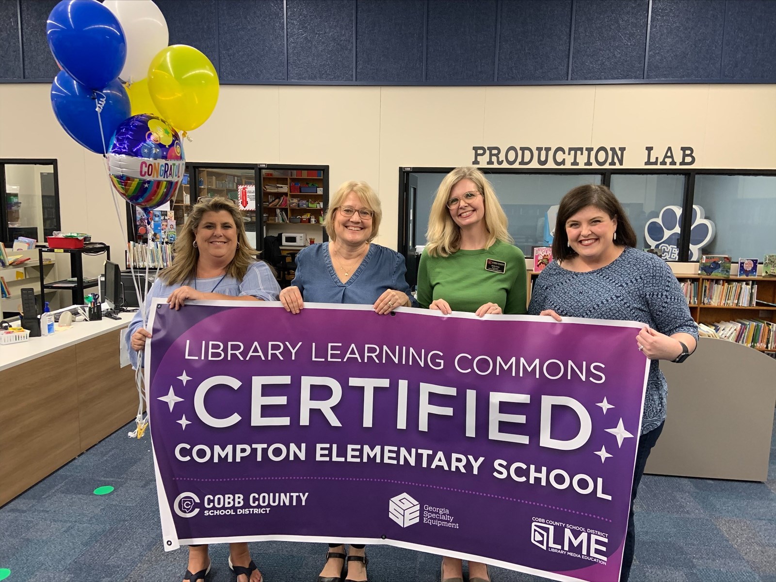 Compton%20Elementary%20School%20Earns%20Learning%20Commons%20Certification.jpg