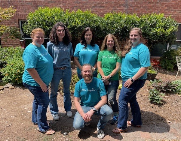 Fourth Grade Front: Joseph Kirkland Back Row: Bonnie Fleming, Kelly Mefford, Shawna Plunkert, Chrissy Garrison, and Liz Cunningham