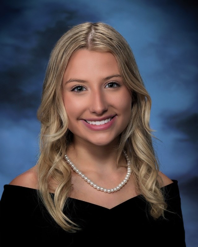 Harrison Valedictorian: Sydney Armor
