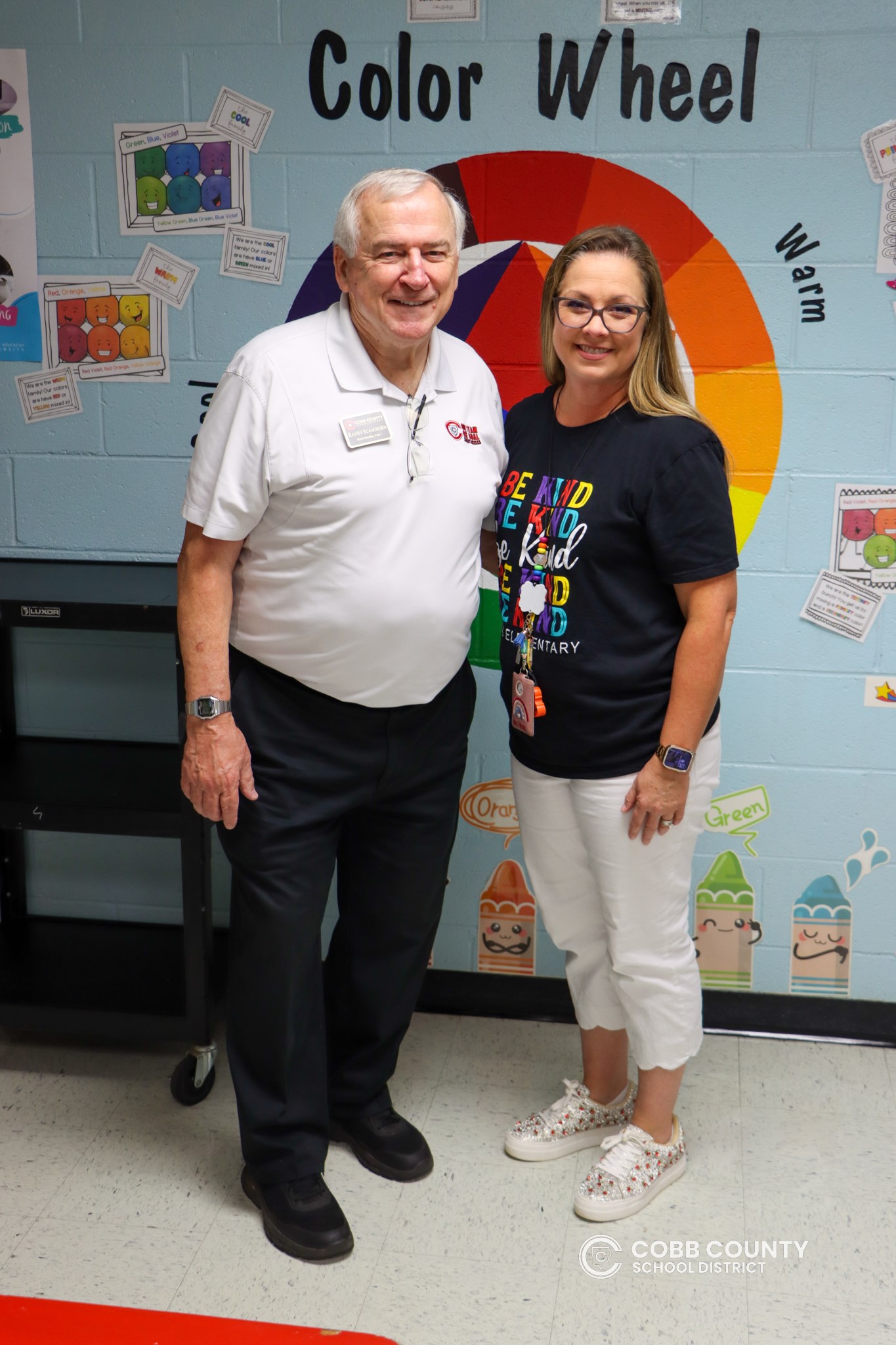 Cobb Schools Board Chair helped Lewis students and staff start the year with a warm welcome.