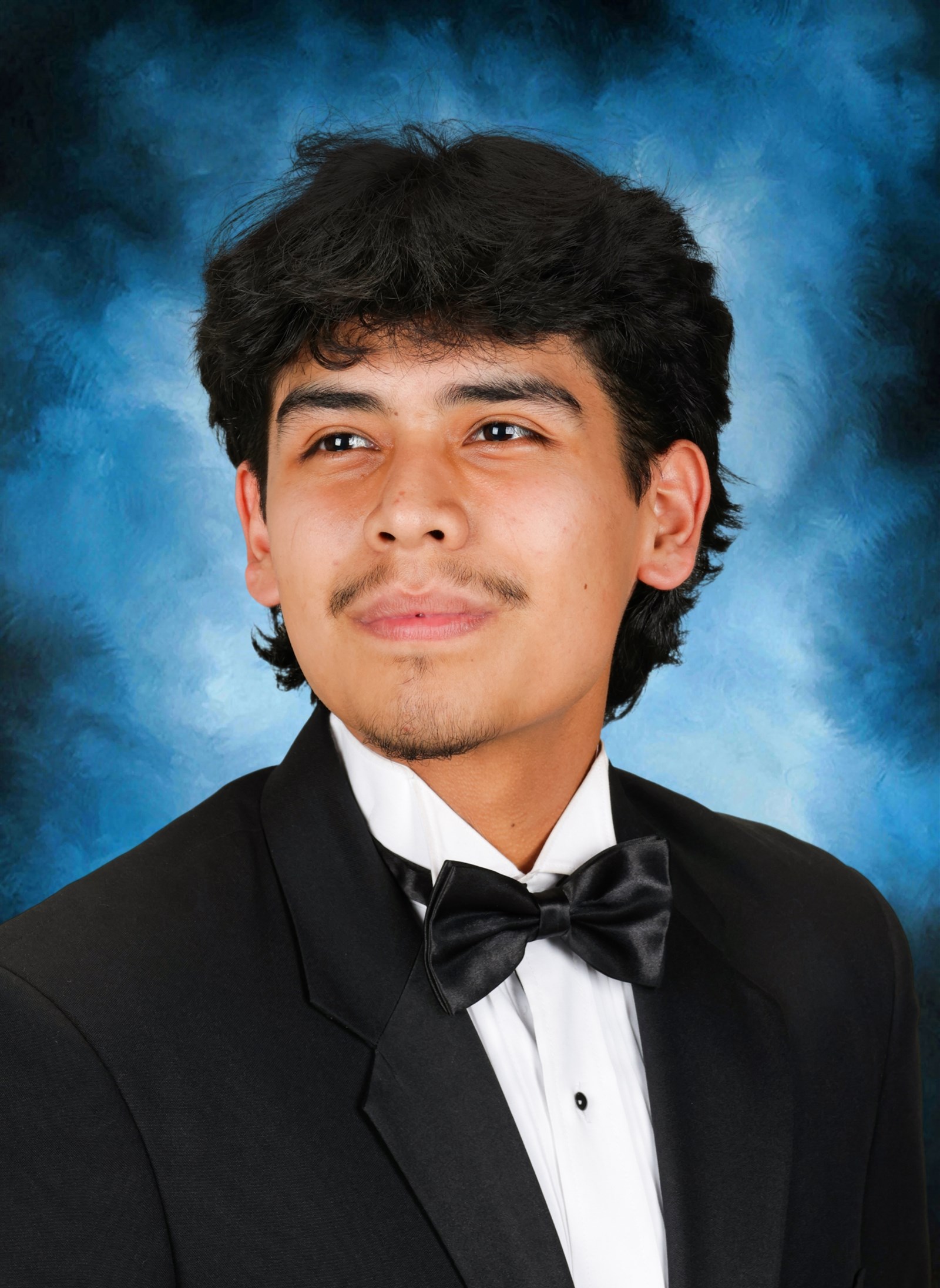 McEachern%20High%20School_Salutatorian_Justin%20Valencia.jpg