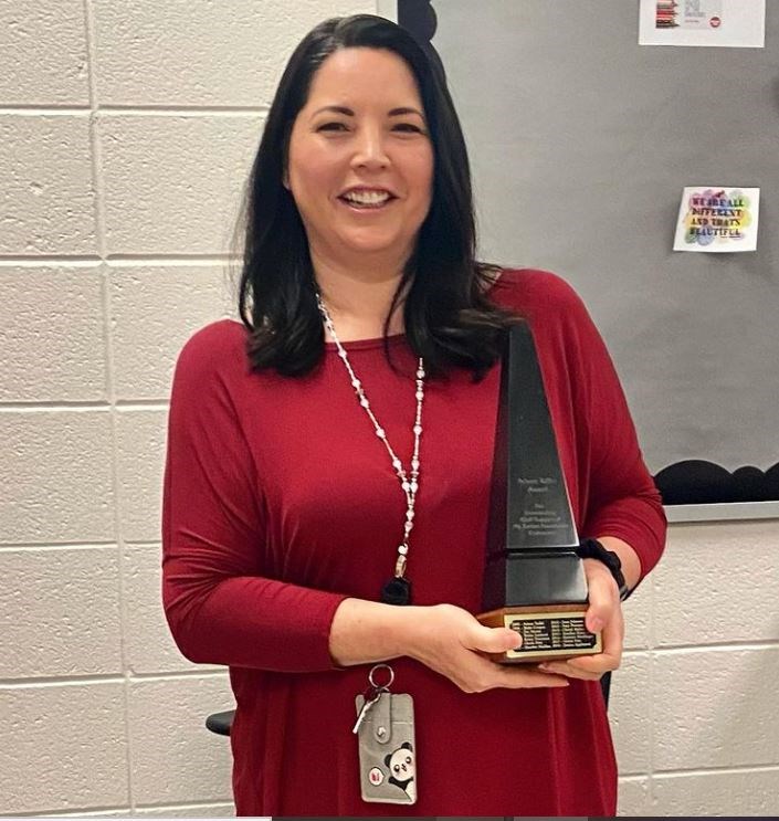 Mt.%20Bethel%20Elementary%20Arlene%20Taffel%20Award%20Winner.JPG