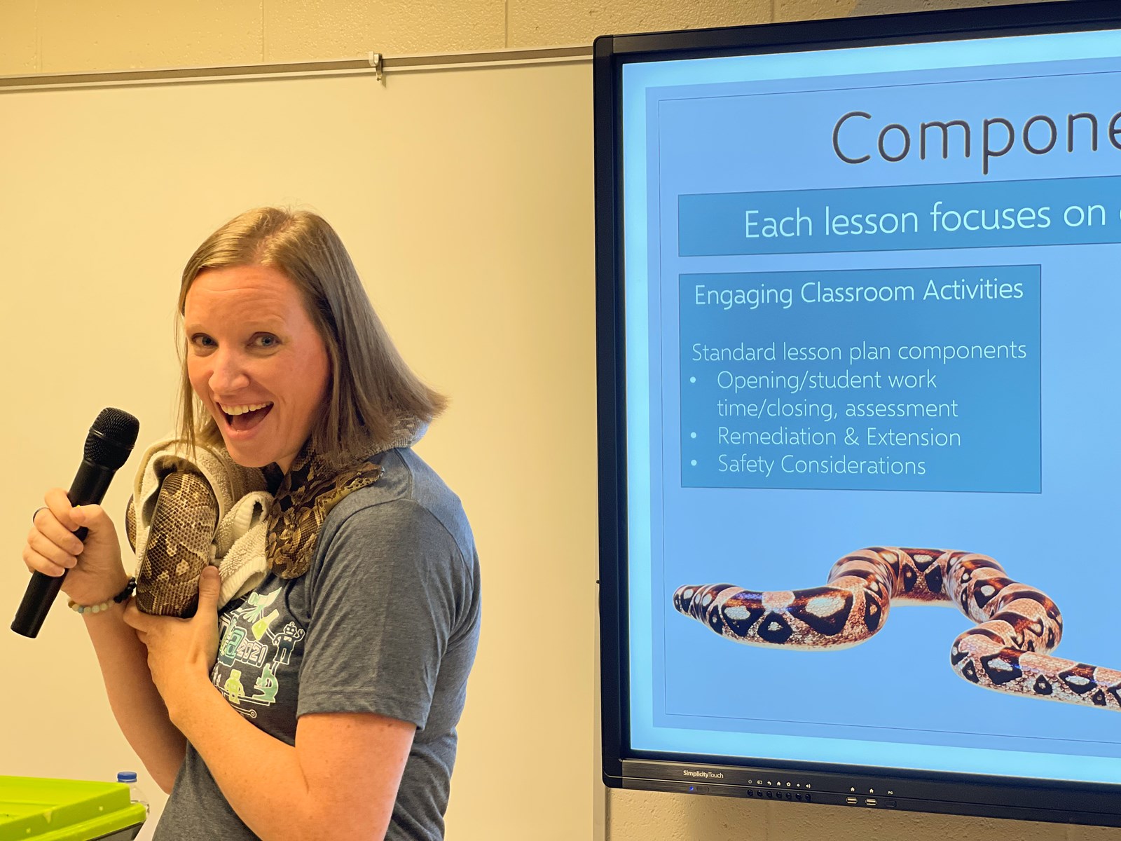 Teachers participate in STEMapalooza 2021-19.jpg