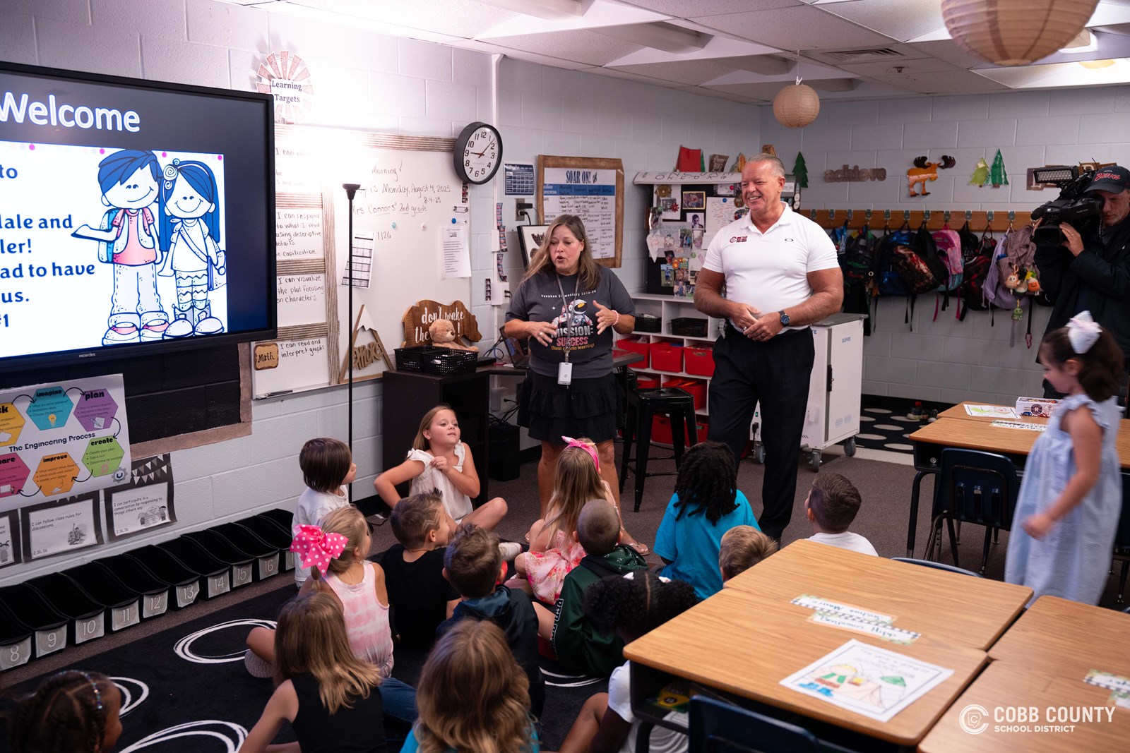 Superintendent Chris Ragsdale visited Vaughan Elementary School on the first day of school, greeting students with encouragement and celebrating the start of a new year of learning.