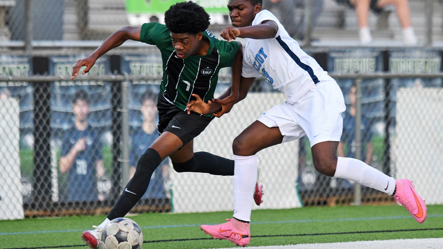 Kennesaw Mountain's Abdul Ijaiya turns the corner