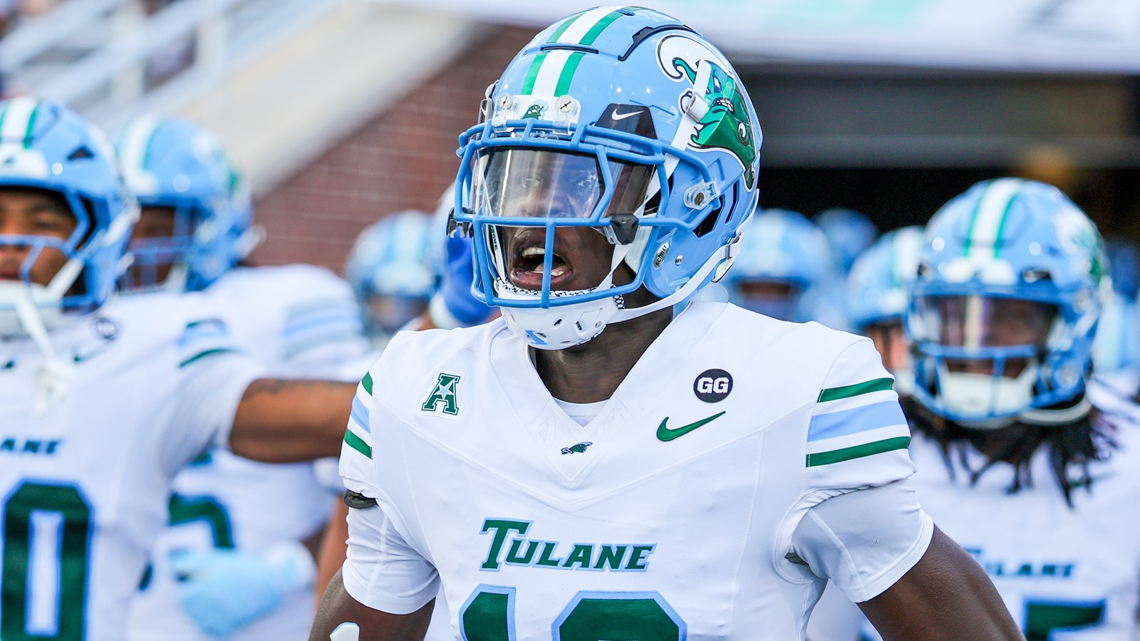North Cobb alum KC Eziomume takes the field with his Tulane teammates
