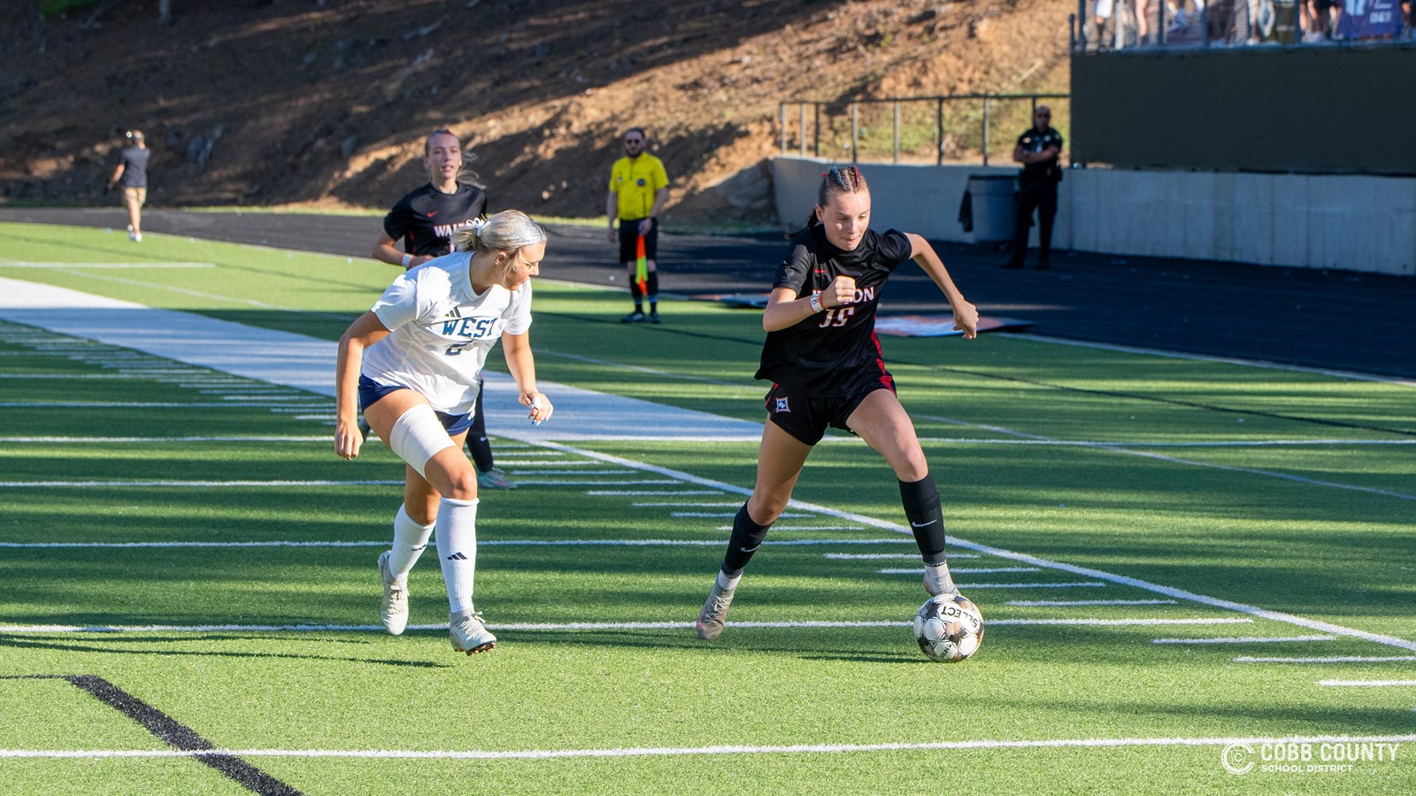 Walton sophomore Brooklynn Mulberry on the offensive