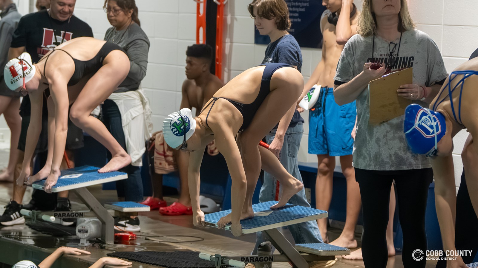 Isabella Parrenas on the starting block