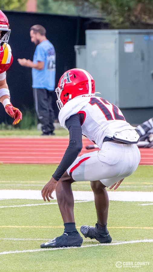 Allatoona's Trevor Hunter gets ready to jam the receiver