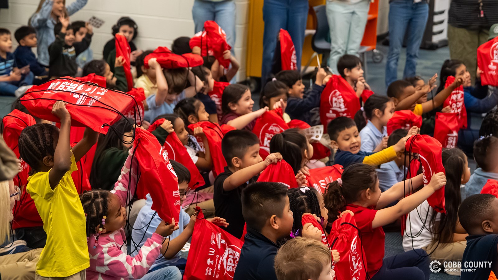 Books to Kids at Green Acres Elementary 