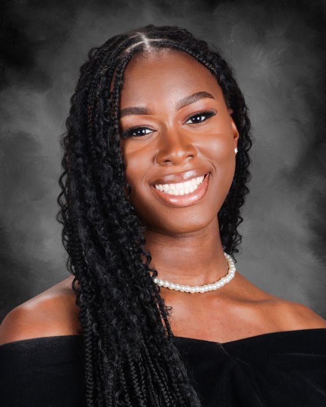 Hillgrove Salutatorian Adaku Okeh