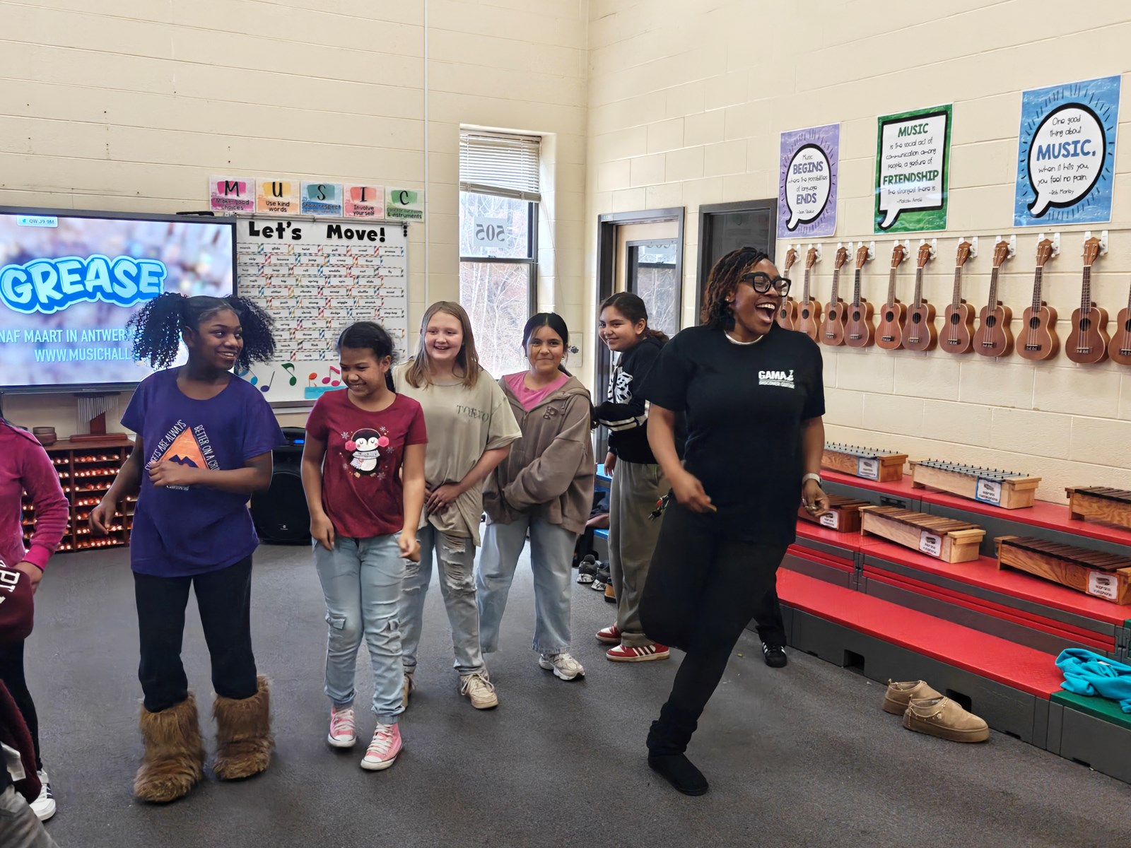 Tiphanie McClenton teaching her students