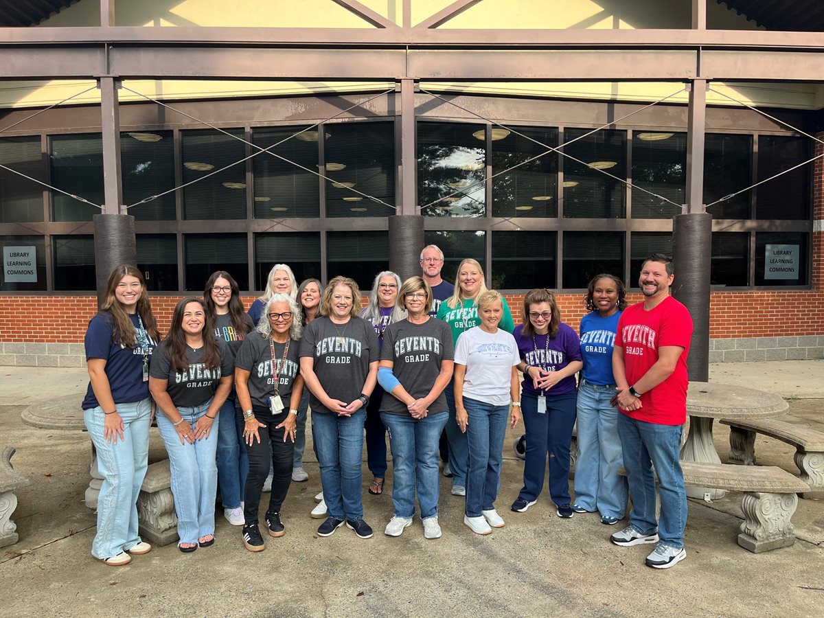 7thGradeTeachers%20(1).JPG