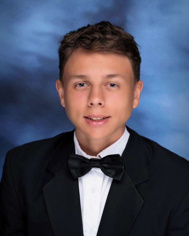 Kennesaw Mountain_Valedictorian_Everett Pounds