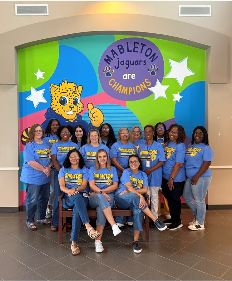 KIndergarten Teachers and Paras
