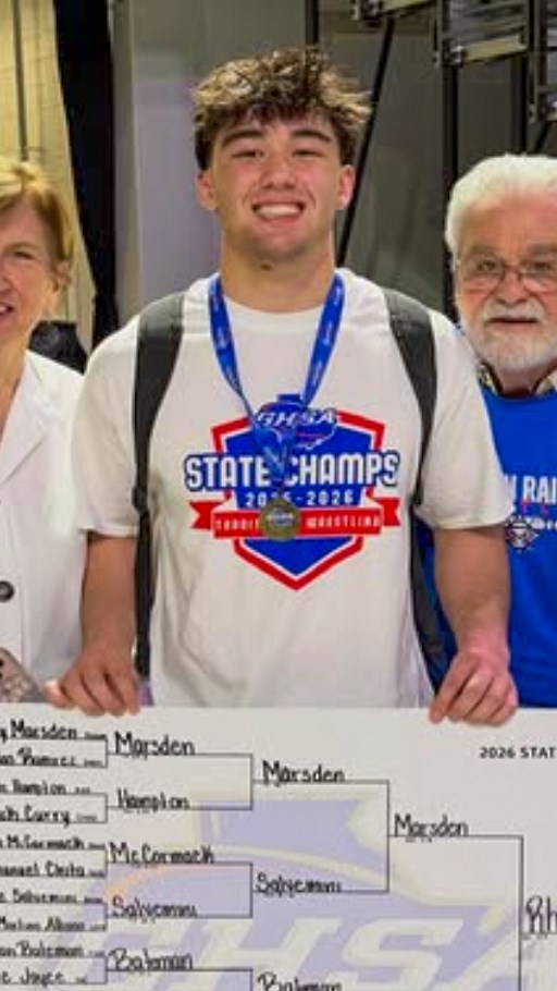 Walton's Jake Rheaume holds his championship bracket