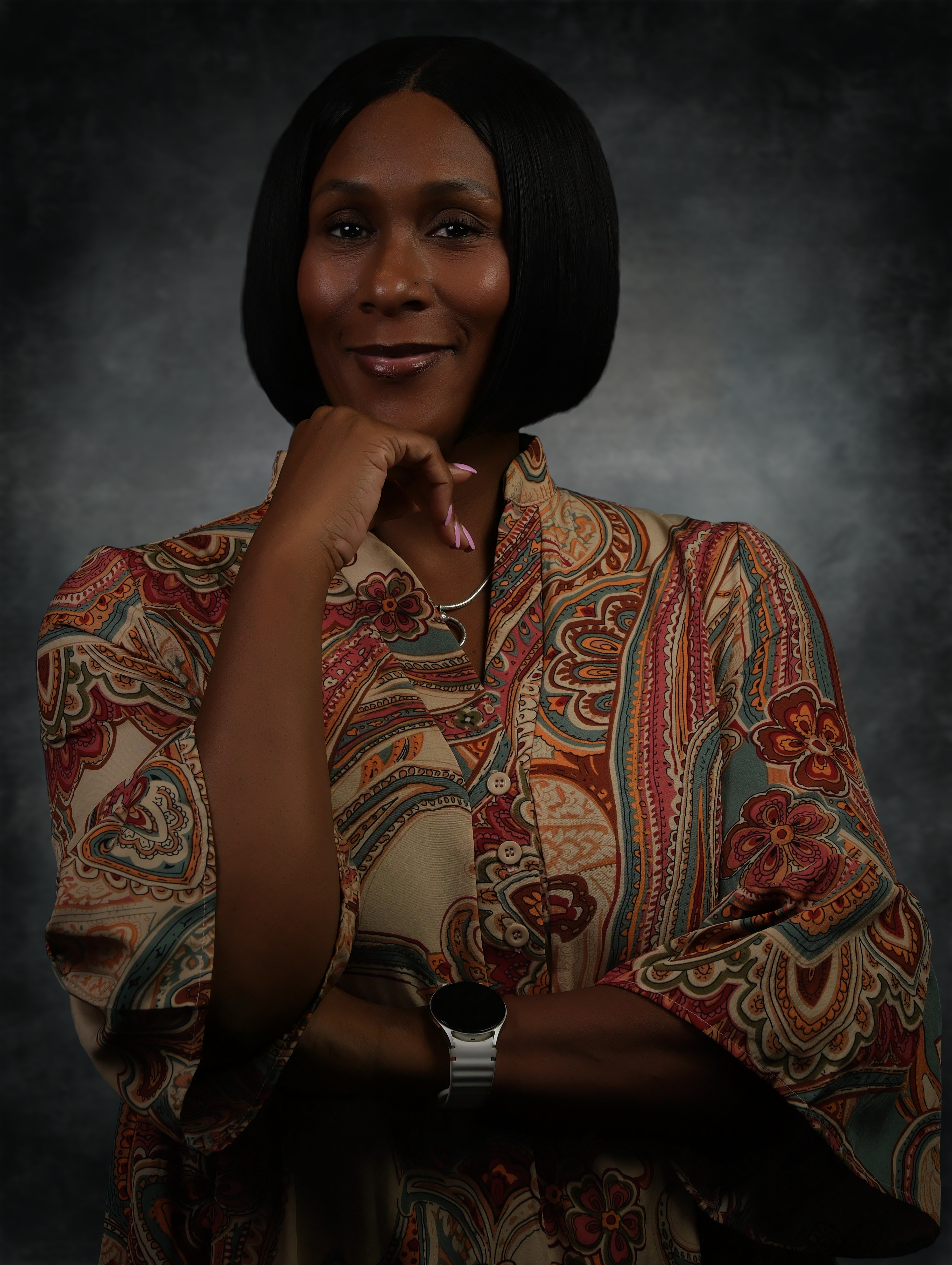 Dr Angela Russell-2.jpg