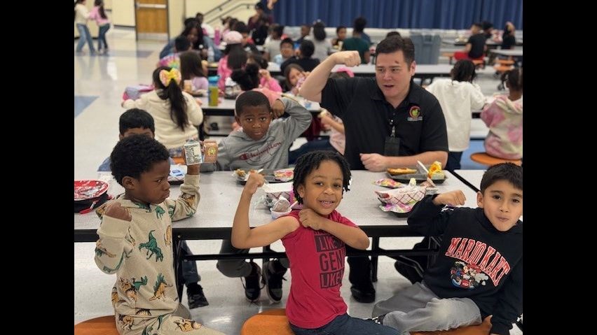 Wellness - Students Arm Flexing