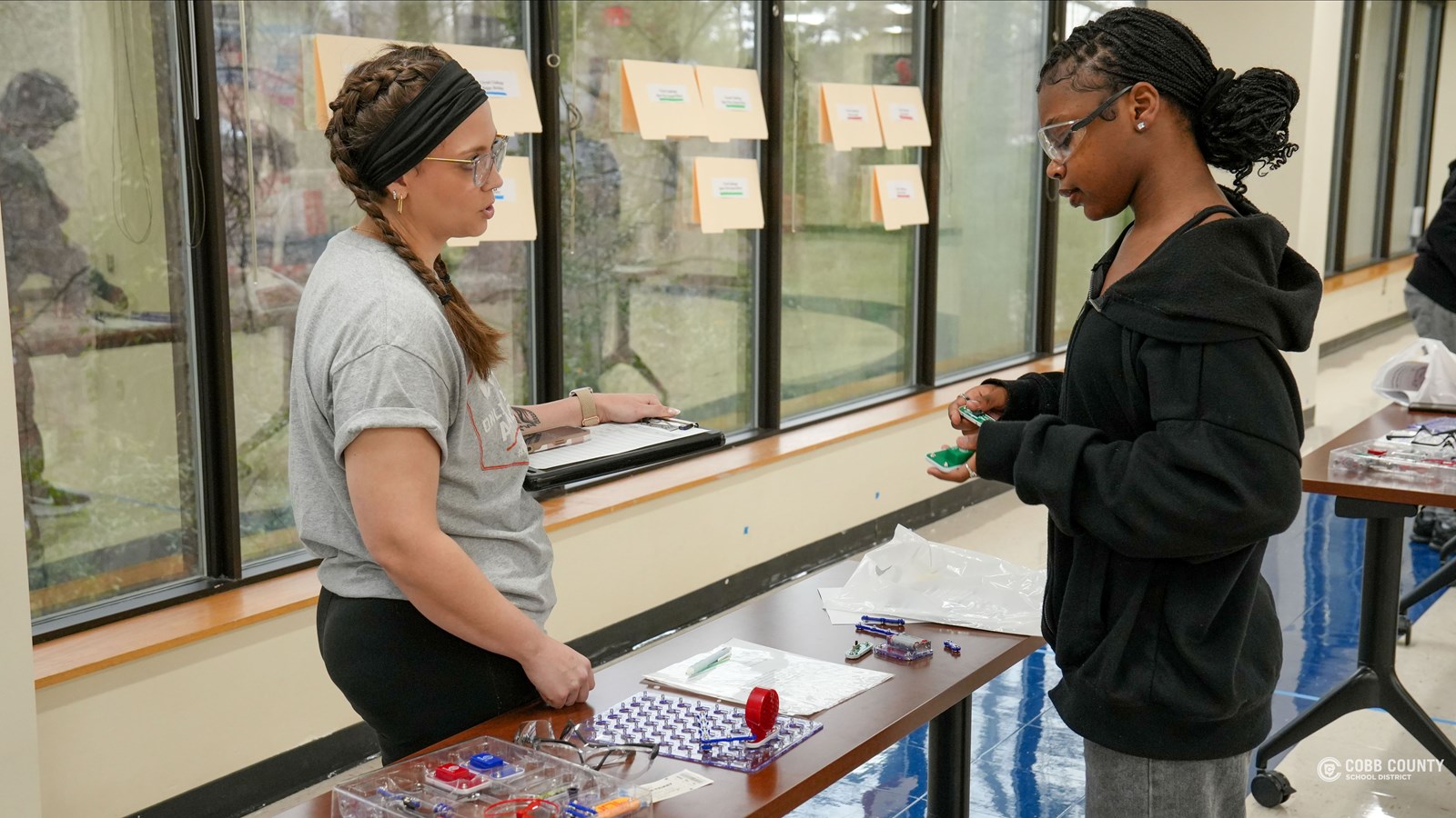 Cobb's Online Students Participate in Unique In-Person Learning Experience 