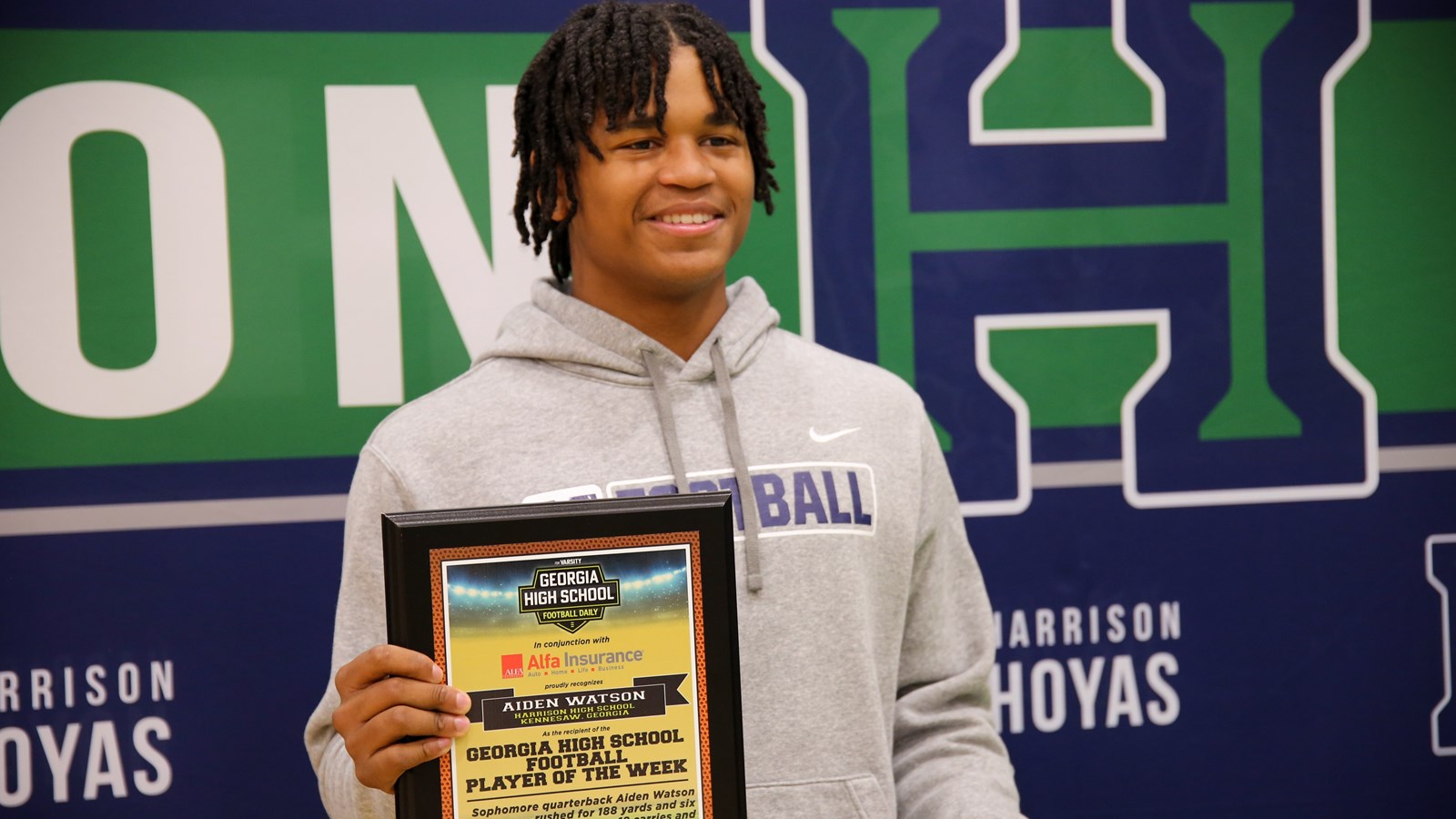 Hoya Sophomore Recognized as AJC/GHS Football Player of the Week