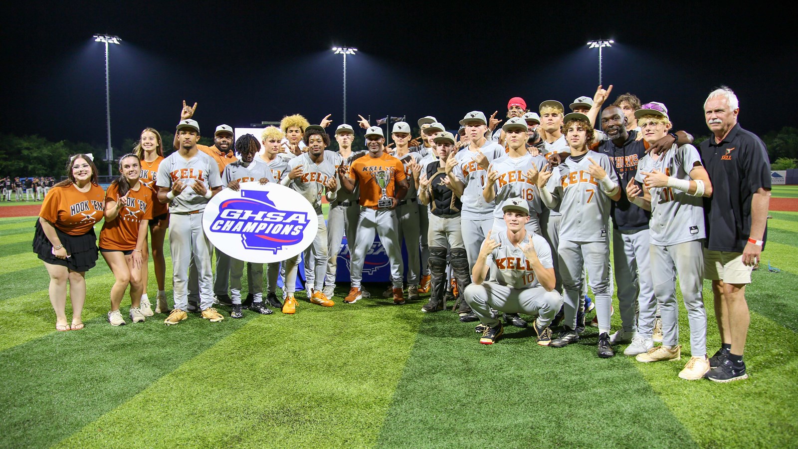 Kell Longhorns Win First Baseball State Championship in Dominant Fashion