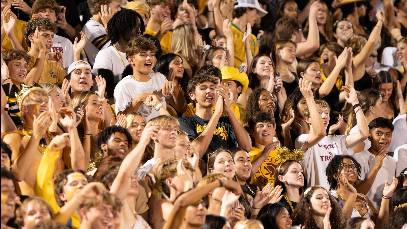 Lassiter Students Celebrate Homecoming